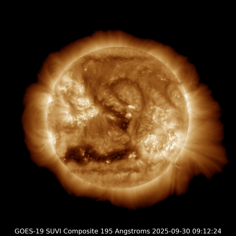 地球出现大磁暴!黑龙江多地天空出现震撼极光