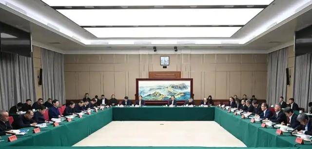 辽宁省委书记、省长在京与部分中央企业分别举行工作会商